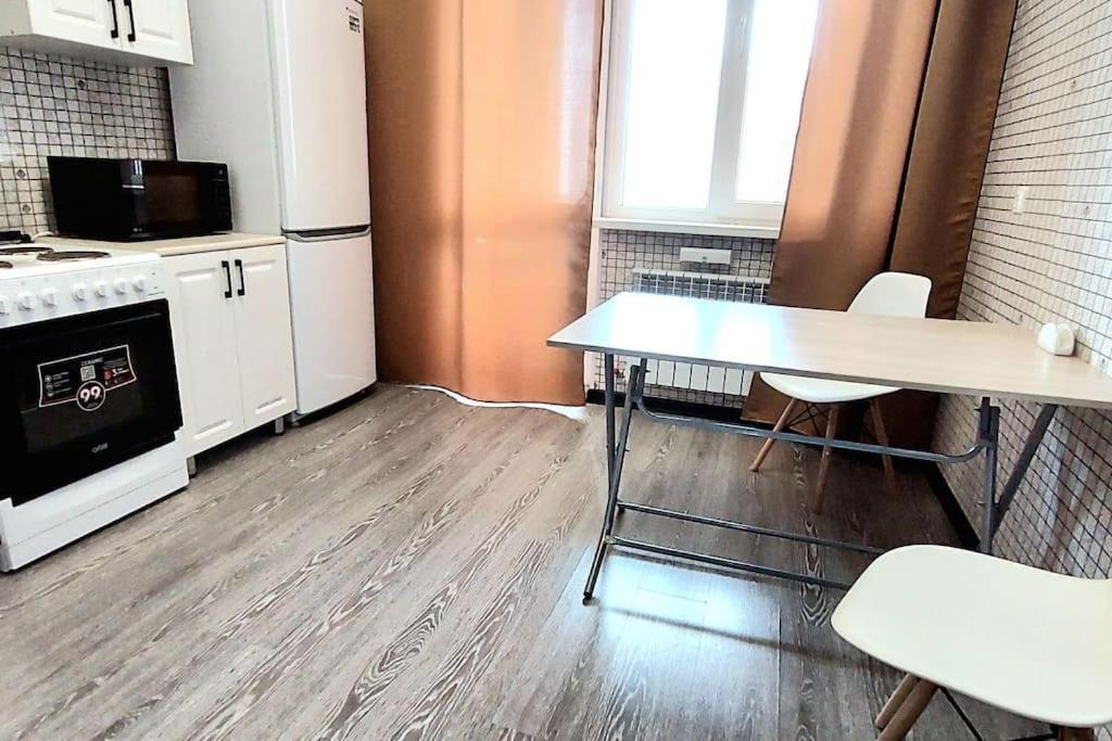 Ferienwohnung Аэропорт 15 Минут Экспо Бульвар Astana Exterior foto